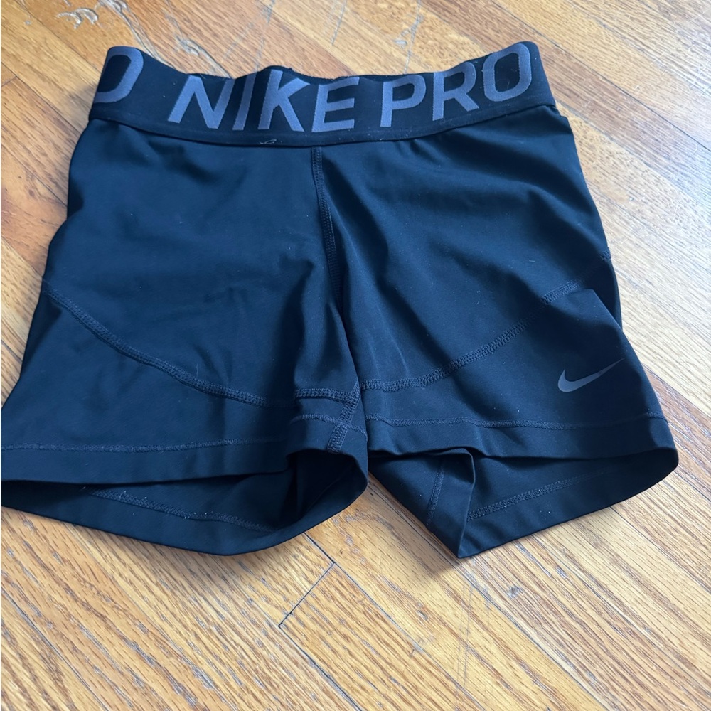 Nike Pro Women's Athletic Black Shorts